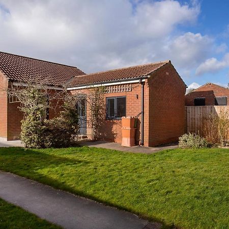 The Luxury Potting Shed With Free Parking! Appartement York Buitenkant foto