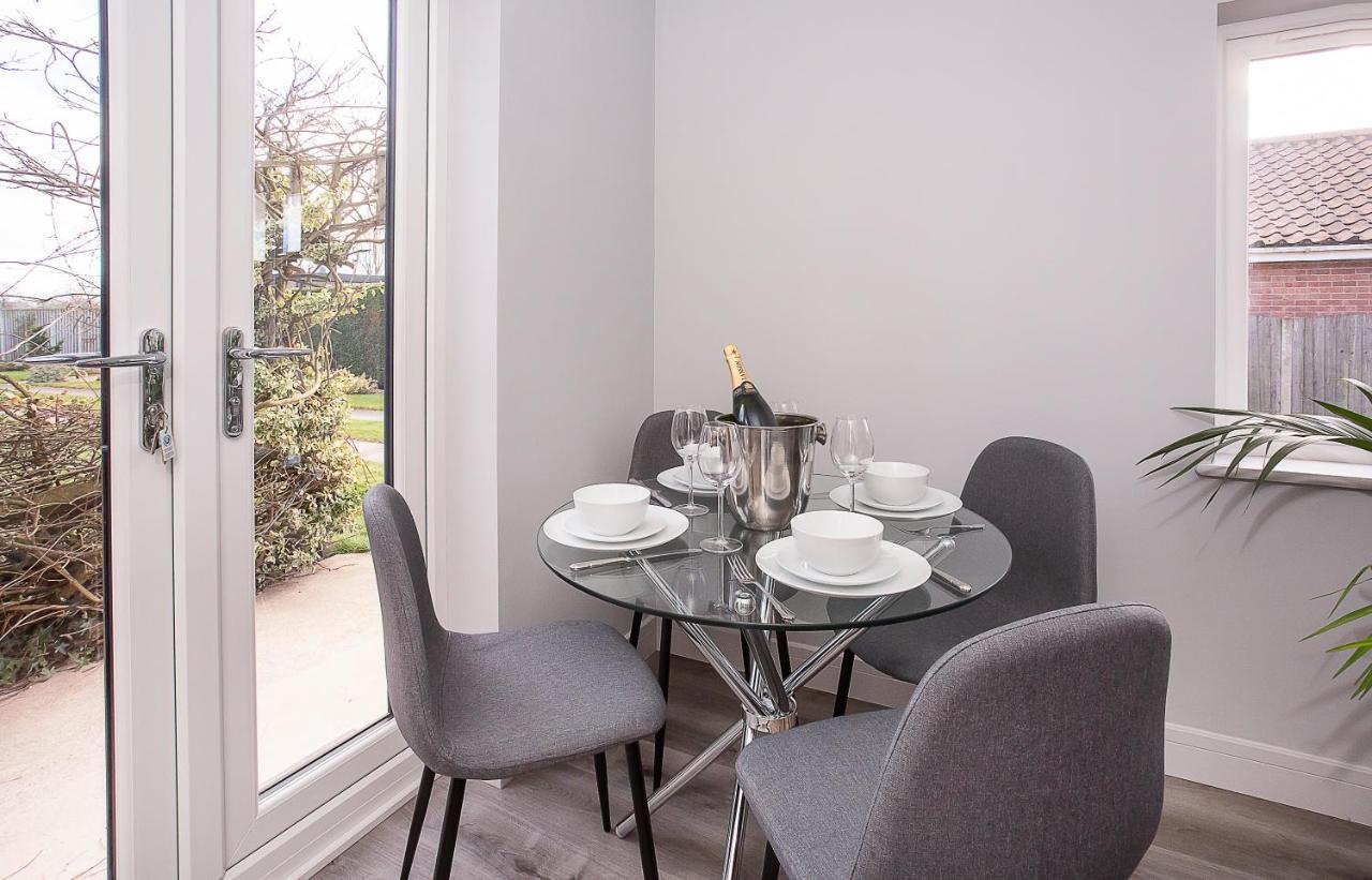 The Luxury Potting Shed With Free Parking! Appartement York Buitenkant foto