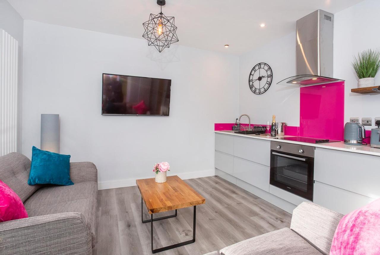 The Luxury Potting Shed With Free Parking! Appartement York Buitenkant foto