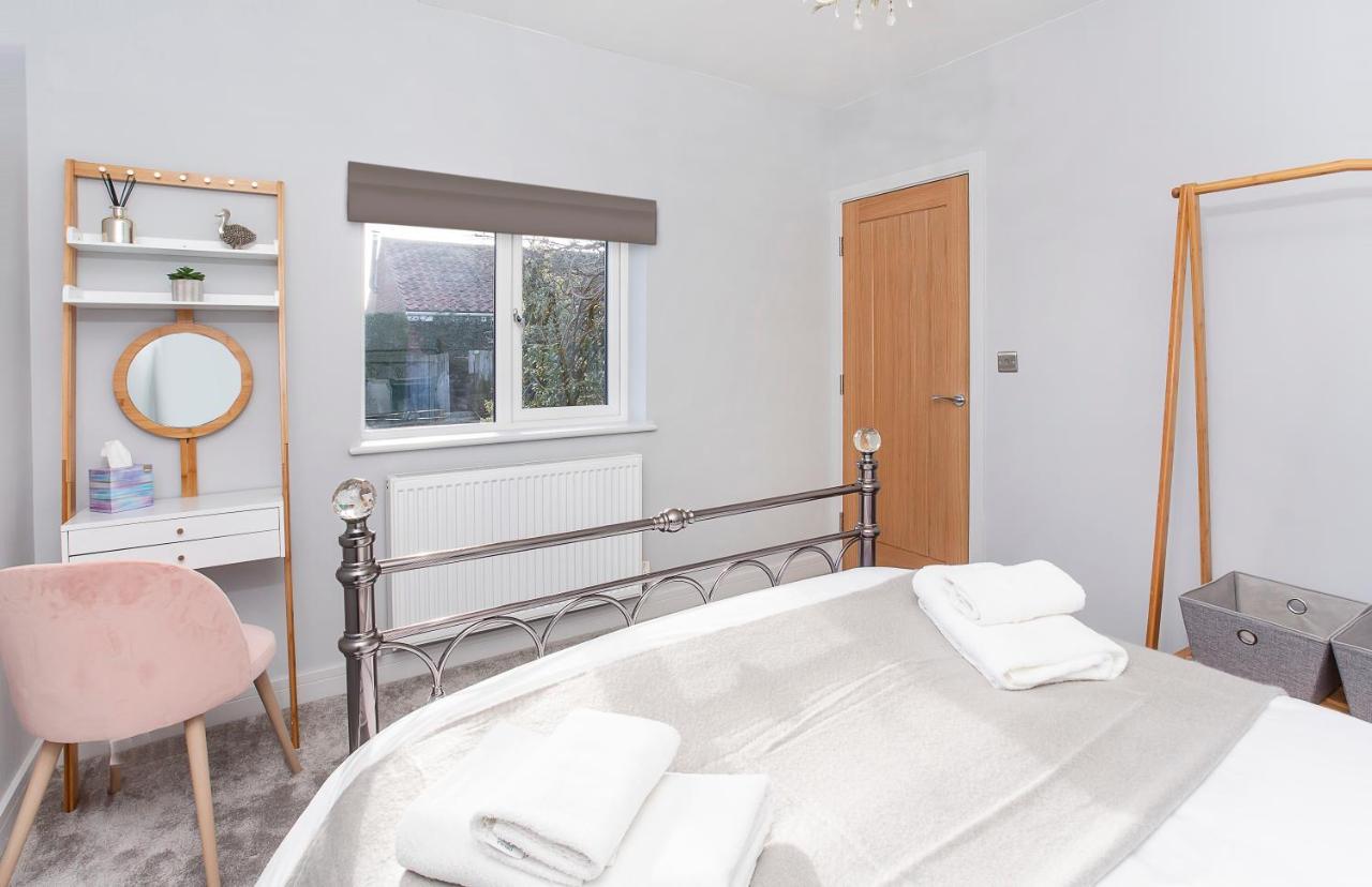 The Luxury Potting Shed With Free Parking! Appartement York Buitenkant foto
